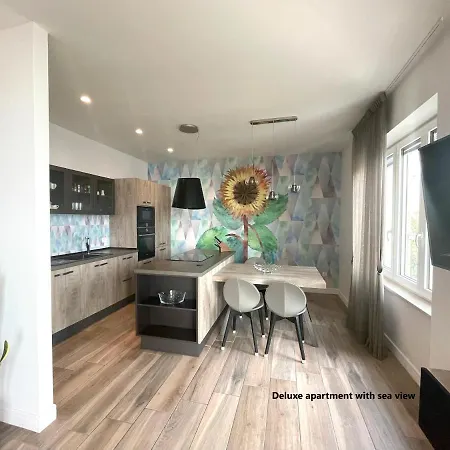 Liana Апартаменты