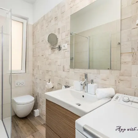 Liana Апартаменты Опатия